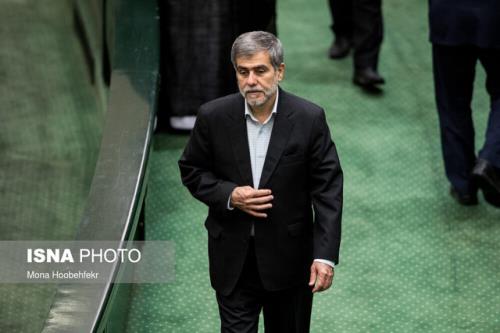 باید چراغ مکتب اقتصادی که دولت به آن اعتقاد دارد روشن شود